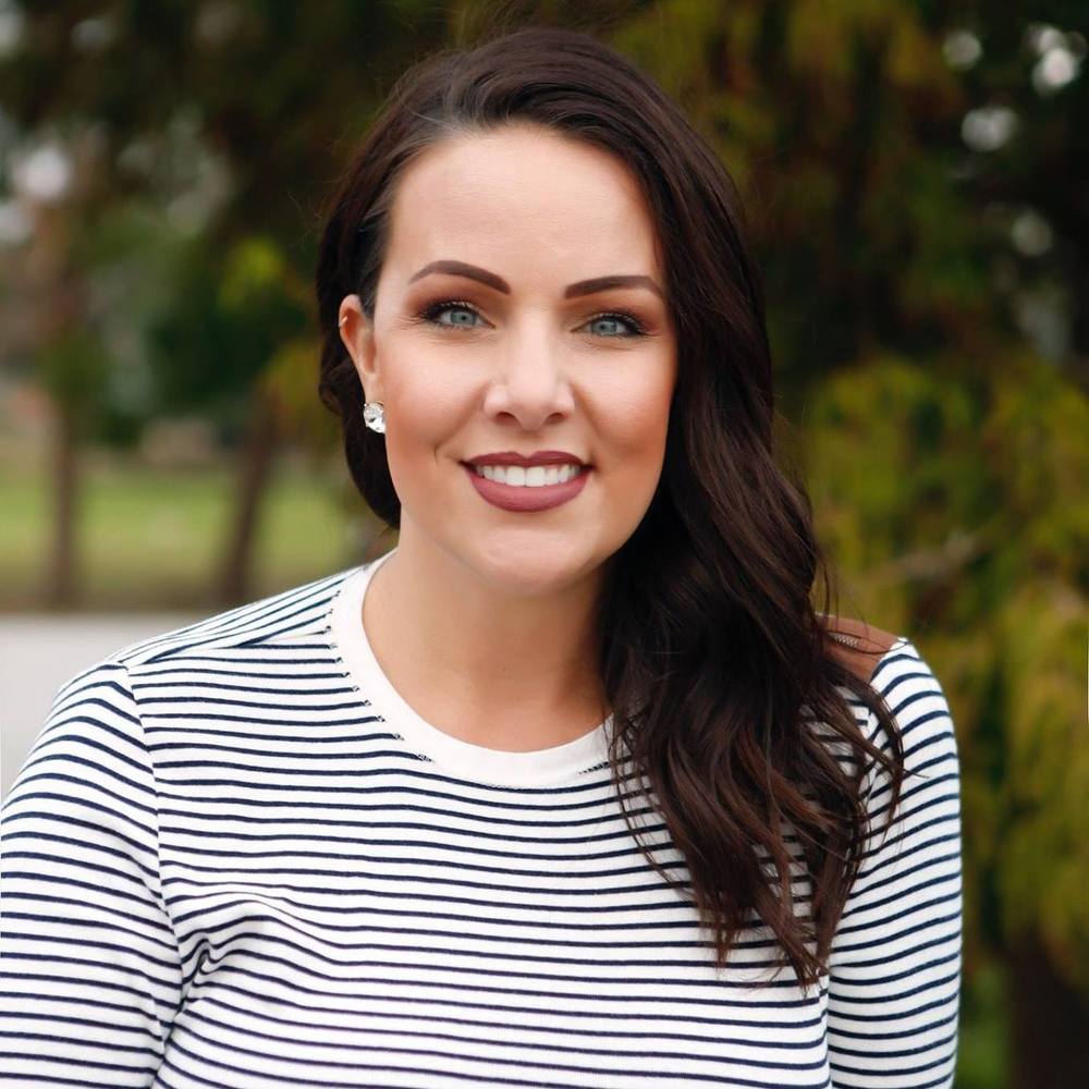 Meet your Posher, Jennifer